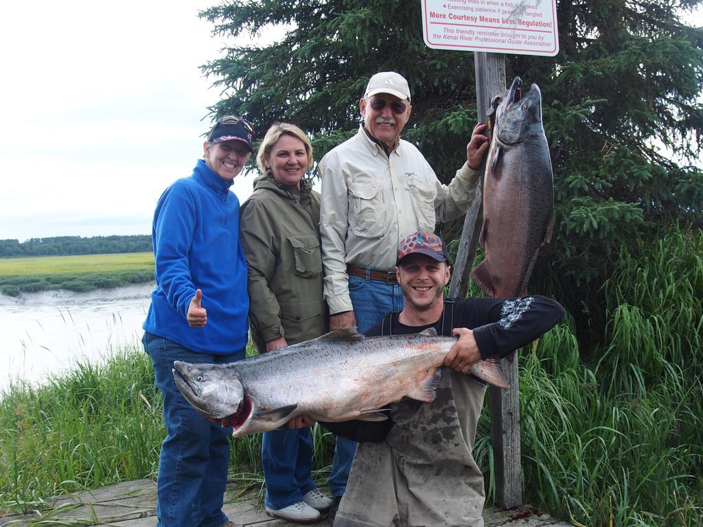 Salmon Catcher Lodge Kenai Luaran gambar